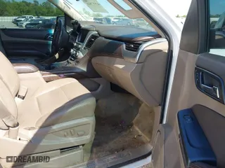 2015 Chevrolet Tahoe LT with VIN 1GNSCBKC4FR171297, listed as a IAAI auction lot 42017924 with 230,165 mi miles. Bid and sale history available at carsss.com. Image 5.