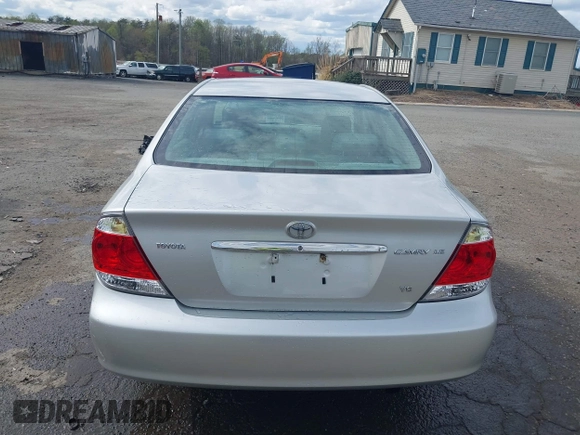 2005 Toyota Camry LE with VIN 4T1BF30K35U608097, listed as a IAAI auction lot 41908838 with 75,601 mi miles and . Bid and sale history available at DreamBid. Image 16.