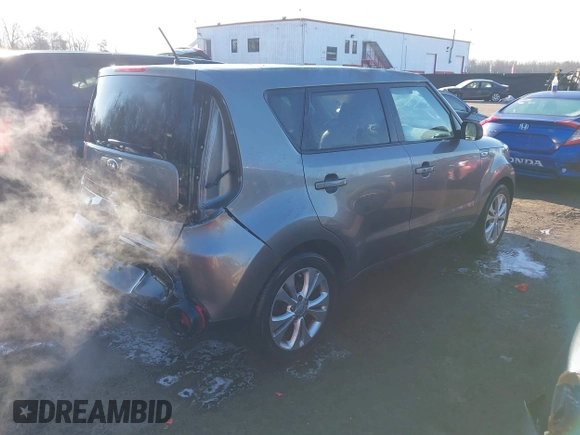 2016 Kia Soul + with VIN KNDJP3A5XG7334453, listed as a IAAI auction lot 41387761 with 109,409 mi miles. Bid and sale history available at carsss.com. Image 4.