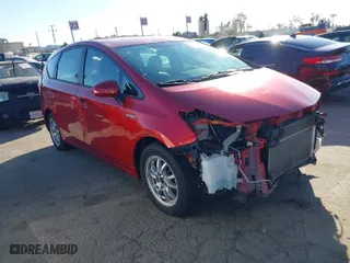 2013 Toyota Prius v Two with VIN JTDZN3EU9D3201308, listed as a IAAI auction lot 41645132 with 47,908 mi miles. Bid and sale history available at carsss.com. Image 1.