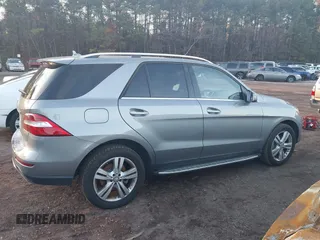 2015 Mercedes-Benz M 350 with VIN 4JGDA5JB1FA452999, listed as a IAAI auction lot 41100935 with 52,636 mi miles and . Bid and sale history available at DreamBid. Image 13.