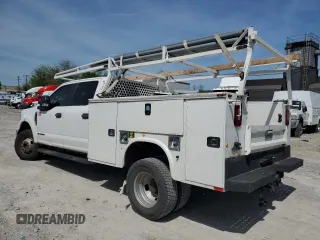 2019 Ford F-350 XL with VIN 1FD8W3DT4KEG49566, listed as a Copart auction lot 52201725 with 207,260 mi miles and Clean Title. Bid and sale history available at DreamBid. Image 2.