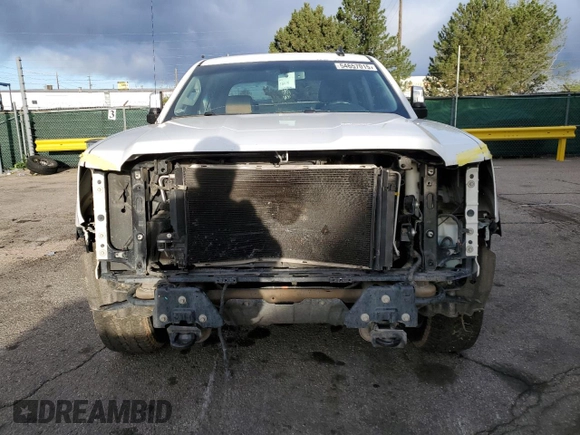 2017 GMC Sierra 1500 SLT z VIN 3GTU2NEC7HG147466, wystawiony jako Copart lot #54657015 z przebiegiem 205 840 mil mil oraz Szkoda całkowita • Salvage title. Historia ofert i sprzedaży dostępna na DreamBid. Obrazek 5.