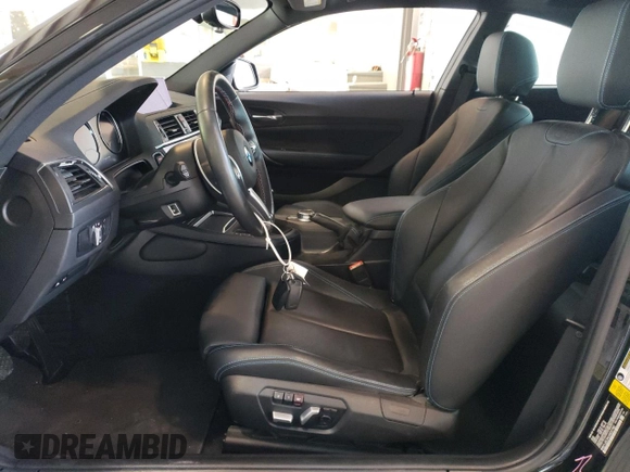 2018 BMW M2 with VIN WBS1J5C54JVD37762, listed as a Copart auction lot 67153643 with 25,271 mi miles. Bid and sale history available at carsss.com. Image 7.
