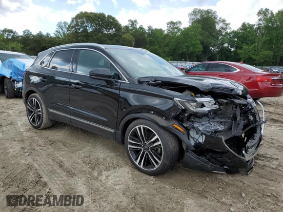 2018 Lincoln MKC Reserve z VIN 5LMTJ3DH7JUL33049, wystawiony jako Copart lot #57151205 z przebiegiem 39 594 mil mil oraz Szkody całkowita. Historia ofert i sprzedaży dostępna na DreamBid. Obrazek 4.