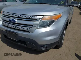 2011 Ford Explorer XLT with VIN 1FMHK7D88BGA64122, listed as a IAAI auction lot 42006804 with 201,067 mi miles and . Bid and sale history available at carsss.com. Image 6.