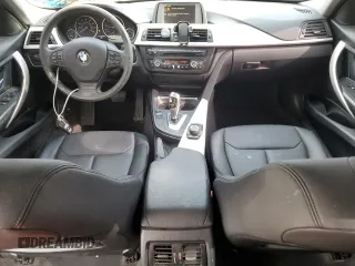 2014 BMW 3 Series 320i xDrive с VIN WBA3C3C52EF986811, выставлен на аукционе Copart как лот 53468485 с пробегом 108 210 миль миль и Списание • Salvage title. История ставок и продаж доступна на DreamBid. Изображение 8.