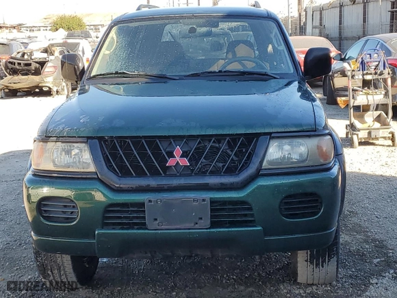 2001 Mitsubishi Montero Sport ES with VIN JA4LS21H01P043215, listed as a Copart auction lot 77391904 with NaN miles and Clean Title. Bid and sale history available at carsss.com. Image 5.