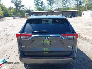 2021 Toyota RAV4 Hybrid XSE with VIN 2T3E6RFV2MW017668, listed as a IAAI auction lot 42008581 with Not provided miles and . Bid and sale history available at DreamBid. Image 17.