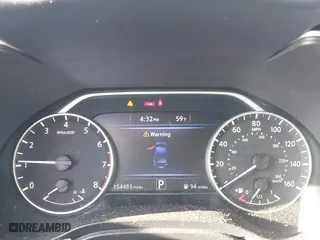 2017 Nissan Maxima SR with VIN 1N4AA6AP8HC412862, listed as a IAAI auction lot 41725246 with 154,483 mi miles. Bid and sale history available at carsss.com. Image 7.