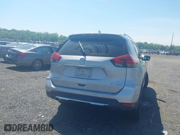 2017 Nissan Rogue SL с VIN 5N1AT2MV6HC764695, выставлен на аукционе IAAI как лот 42231020 с пробегом 118 028 миль миль и . История ставок и продаж доступна на DreamBid. Изображение 17.