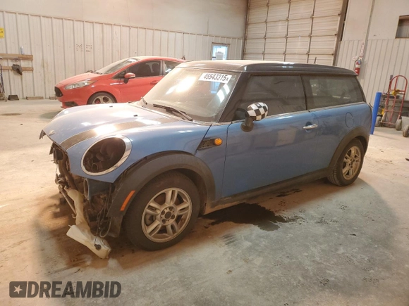 2013 MINI Clubman z VIN WMWZF3C57DT490405, wystawiony jako Copart lot #45543315 z przebiegiem 116 123 mil mil oraz Szkoda całkowita • Salvage title. Historia ofert i sprzedaży dostępna na DreamBid. Obrazek 1.