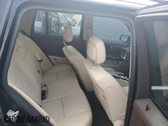 2013 Mercedes-Benz GLK 350 with VIN WDCGG8JB8DF958969, listed as a Copart auction lot 67132604 with 83,098 mi miles and Salvage Title. Bid and sale history available at DreamBid. Image 10.