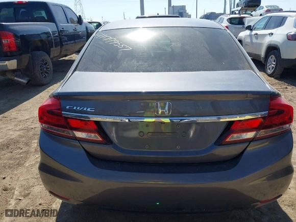2014 Honda Civic Sedan LX with VIN 2HGFB2F52EH552820, listed as a IAAI auction lot 41779587 with 117,719 mi miles. Bid and sale history available at carsss.com. Image 16.