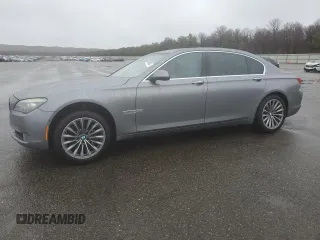 2011 BMW 7 Series 750Li with VIN WBAKB8C54BCY66713, listed as a Copart auction lot 85658064 with 122,271 mi miles and Non Repairable. Bid and sale history available at carsss.com. Image 1.