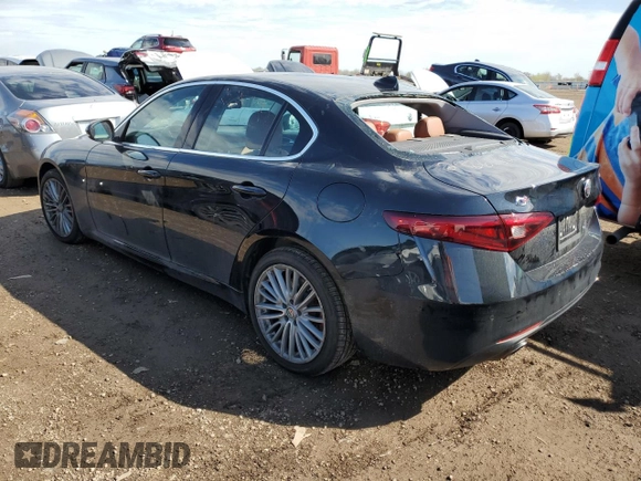 2018 Alfa Romeo Giulia Ti Lusso z VIN ZARFAEEN3J7570422, wystawiony jako Copart lot #53567845 z przebiegiem 27 932 mil mil oraz Szkoda całkowita • Salvage title. Historia ofert i sprzedaży dostępna na DreamBid. Obrazek 2.