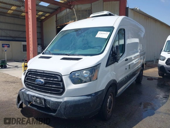 2017 Ford Transit with VIN 1FTYR2CM6HKA14519, listed as a IAAI auction lot 42055143 with 75,980 mi miles. Bid and sale history available at carsss.com. Image 18.