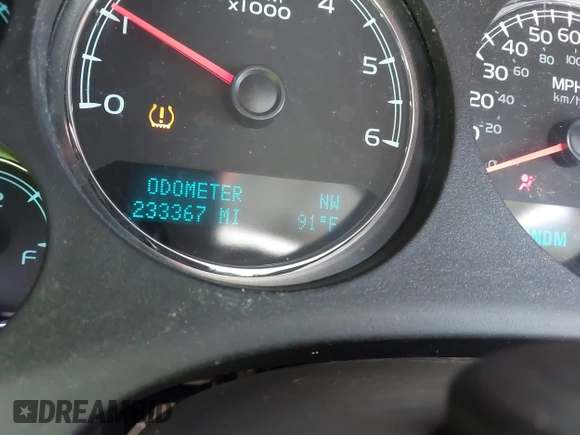 2012 Chevrolet Tahoe LT with VIN 1GNSCBE05CR211898, listed as a IAAI auction lot 42612993 with 233,367 mi miles and . Bid and sale history available at DreamBid. Image 15.