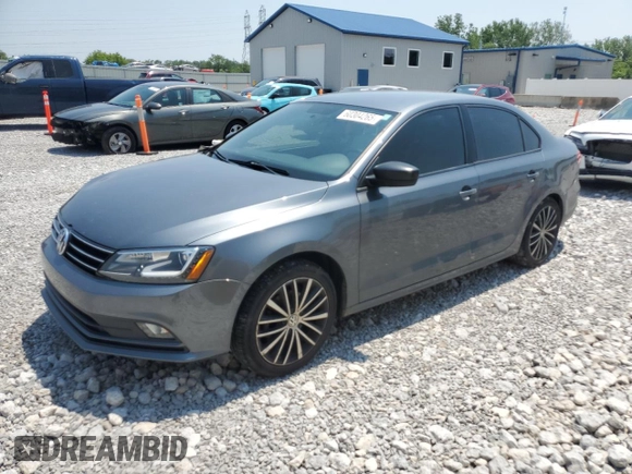 2015 Volkswagen Jetta SE with VIN 3VWD17AJ2FM323094, listed as a Copart auction lot 60304265 with 115,540 mi miles and Salvage title. Bid and sale history available at DreamBid. Image 1.