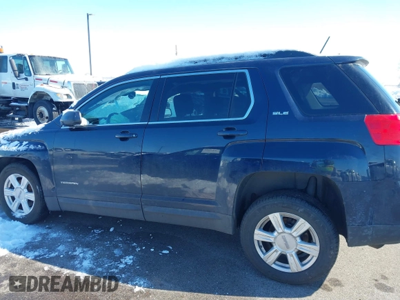 2015 GMC Terrain SLE with VIN 2GKFLWEKXF6117216, listed as a IAAI auction lot 41725767 with 178,014 mi miles and . Bid and sale history available at carsss.com. Image 14.