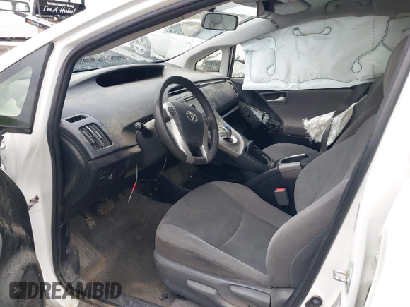 2015 Toyota Prius Four with VIN JTDKN3DU7F1918579, listed as a IAAI auction lot 41736025 with 129,880 mi miles. Bid and sale history available at carsss.com. Image 5.