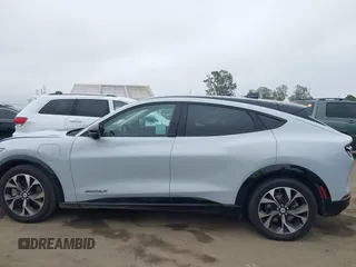 2023 Ford Mustang Mach-E Premium с VIN 3FMTK3R74PMA41565, выставлен на аукционе IAAI как лот 42428855 с пробегом 15 675 миль миль и . История ставок и продаж доступна на DreamBid. Изображение 14.