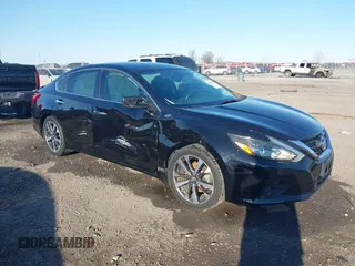 2017 Nissan Altima SR with VIN 1N4AL3AP0HN361273, listed as a IAAI auction lot 41583479 with 71,846 mi miles and . Bid and sale history available at carsss.com. Image 1.