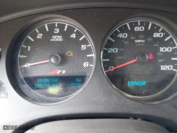 2009 Chevrolet Avalanche LT w/2LT with VIN 3GNFK22039G177073, listed as a IAAI auction lot 42127481 with 139,298 mi miles. Bid and sale history available at carsss.com. Image 7.