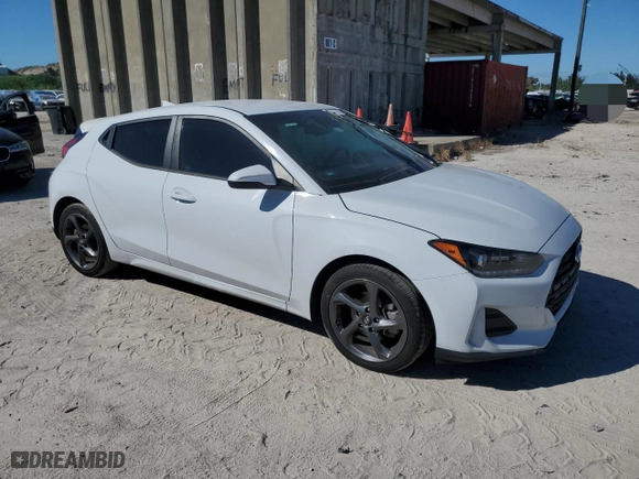 2020 Hyundai Veloster 2.0 with VIN KMHTG6AF3LU025773, listed as a Copart auction lot 72772863 with 68,204 mi miles. Bid and sale history available at carsss.com. Image 4.