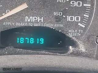 2001 Chevrolet Tahoe LS with VIN 1GNEK13T91R224397, listed as a IAAI auction lot 41834197 with 189,000 mi miles. Bid and sale history available at carsss.com. Image 14.