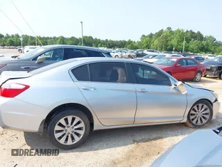 2013 Honda Accord EX z VIN 1HGCR2F7XDA039828, wystawiony jako IAAI lot #42387672 z przebiegiem 183 844 mil mil oraz . Historia ofert i sprzedaży dostępna na DreamBid. Obrazek 14.