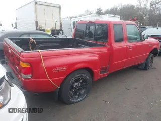 1998 Ford Ranger XL with VIN 1FTZR15U8WTA23662, listed as a IAAI auction lot 41428531 with 182,009 mi miles. Bid and sale history available at carsss.com. Image 4.