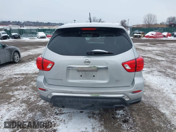 2017 Nissan Pathfinder SV z VIN 5N1DR2MN2HC687013, wystawiony jako IAAI lot #41362733 z przebiegiem 129 832 mil mil oraz . Historia ofert i sprzedaży dostępna na DreamBid. Obrazek 16.
