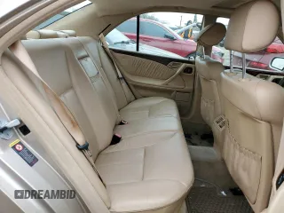 2002 Mercedes-Benz E-Class with VIN WDBJF82J52X062915, listed as a Copart auction lot 48284604 with 150,227 mi miles and Salvage Title. Bid and sale history available at carsss.com. Image 10.