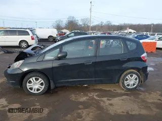 2010 Honda Fit with VIN JHMGE8H28AC014392, listed as a IAAI auction lot 41639302 with 147,433 mi miles. Bid and sale history available at carsss.com. Image 14.