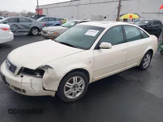 2000 Audi A6 z VIN WAUED24B6YN045067, wystawiony jako IAAI lot #41104622 z przebiegiem 182 126 mil mil oraz . Historia ofert i sprzedaży dostępna na DreamBid. Obrazek 17.