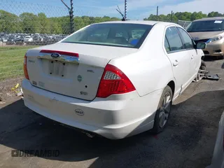2010 Ford Fusion SEL with VIN 3FAHP0JG6AR414255, listed as a IAAI auction lot 42074036 with 184,896 mi miles. Bid and sale history available at carsss.com. Image 4.