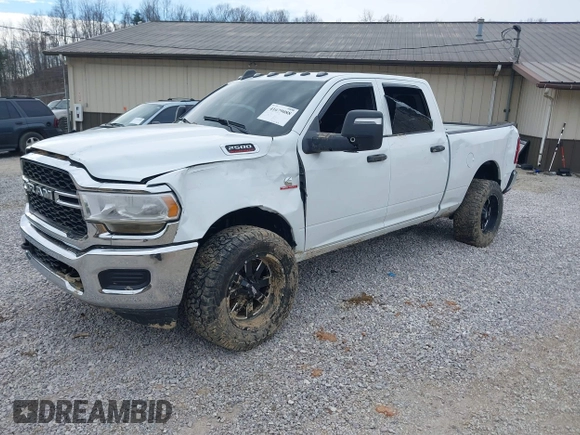 2024 Ram 2500 Tradesman with VIN 3C6UR5CLXRG116848, listed as a IAAI auction lot 41679088 with 1 mi miles. Bid and sale history available at carsss.com. Image 16.