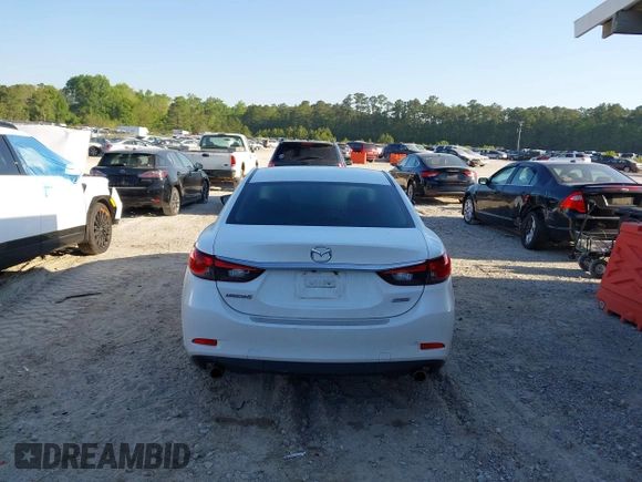 2014 Mazda Mazda6 i Touring with VIN JM1GJ1V65E1117072, listed as a IAAI auction lot 42060743 with 181,524 mi miles. Bid and sale history available at carsss.com. Image 16.