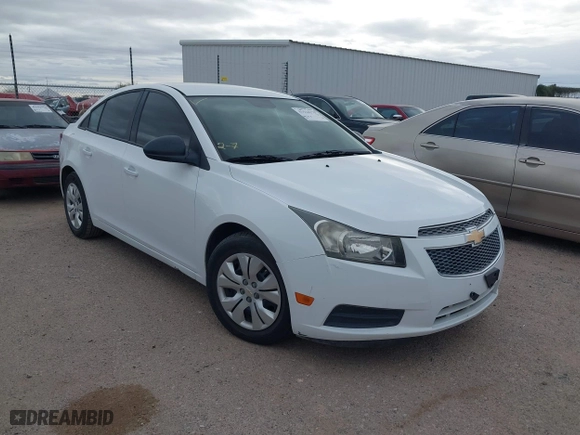 2014 Chevrolet Cruze LS with VIN 1G1PB5SGXE7139849, listed as a IAAI auction lot 41534179 with 99,507 mi miles. Bid and sale history available at carsss.com. Image 1.