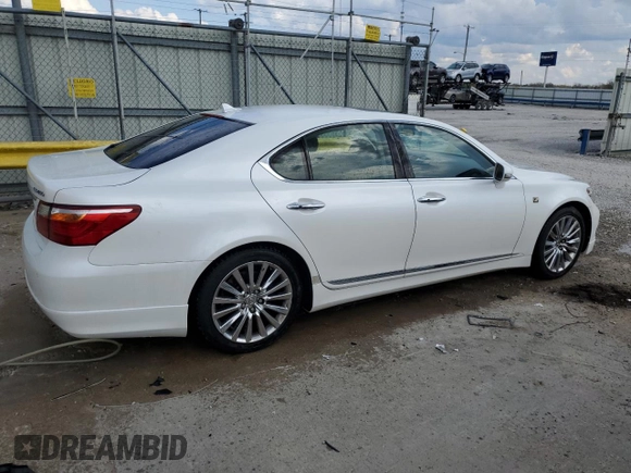 2010 Lexus LS 460 z VIN JTHBL5EFXA5097219, wystawiony jako Copart lot #52623605 z przebiegiem 147 710 mil mil oraz Nie do naprawy • Non repairable. Historia ofert i sprzedaży dostępna na DreamBid. Obrazek 3.
