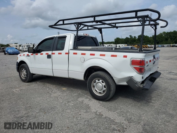 2014 Ford F-150 XL with VIN 1FTEX1CM1EFC16837, listed as a Copart auction lot 53352665 with 191,792 mi miles and Salvage title. Bid and sale history available at DreamBid. Image 2.