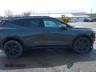 2019 Chevrolet Blazer RS z VIN 3GNKBERS0KS694793, wystawiony jako IAAI lot #41946992 z przebiegiem 40 313 mil mil oraz . Historia ofert i sprzedaży dostępna na DreamBid. Obrazek 13.
