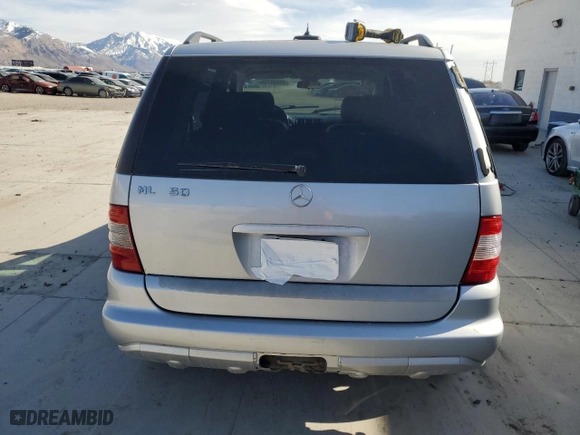2003 Mercedes-Benz M-Class 3.7L with VIN 4JGAB57E43A445218, listed as a Copart auction lot 48009735 with 136,522 mi miles and Salvage Title. Bid and sale history available at carsss.com. Image 6.