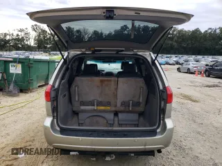 2009 Toyota Sienna XLE with VIN 5TDBK22C89S027706, listed as a Copart auction lot 88672015 with 215,515 mi miles and Salvage Title. Bid and sale history available at DreamBid. Image 6.