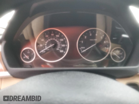 2013 BMW 3 Series 328i xDrive with VIN WBA3B3C54DF535784, listed as a Copart auction lot 85014874 with Not Provided miles and Salvage Title. Bid and sale history available at DreamBid. Image 9.