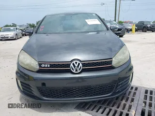 2010 Volkswagen GTI z VIN WVWGV7AJ1AW264214, wystawiony jako IAAI lot #42341801 z przebiegiem 165 464 mil mil oraz . Historia ofert i sprzedaży dostępna na DreamBid. Obrazek 6.