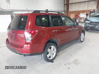 2010 Subaru Forester 2.5X Premium with VIN JF2SH6CC4AH759944, listed as a IAAI auction lot 41964534 with 47,726 mi miles. Bid and sale history available at carsss.com. Image 4.