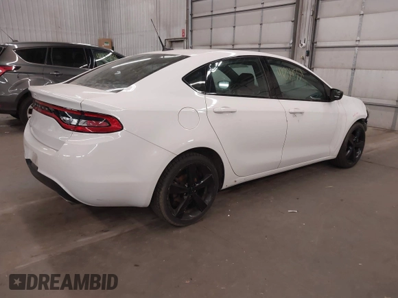 2016 Dodge Dart SXT z VIN 1C3CDFBB1GD645539, wystawiony jako IAAI lot #41804551 z przebiegiem 95 065 mil mil oraz . Historia ofert i sprzedaży dostępna na DreamBid. Obrazek 4.