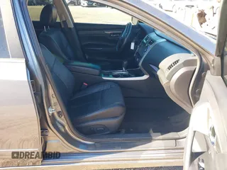 2015 Nissan Altima SL with VIN 1N4AL3AP0FN407679, listed as a IAAI auction lot 40909974 with 129,597 mi miles and . Bid and sale history available at carsss.com. Image 5.